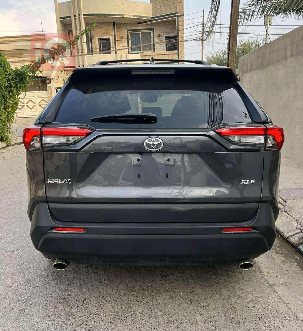 تويوتا راف 4